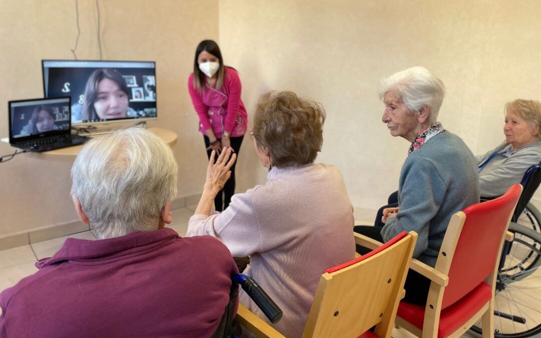 Contatti-Distanti, un ponte intergenerazionale tra Rsa e studenti