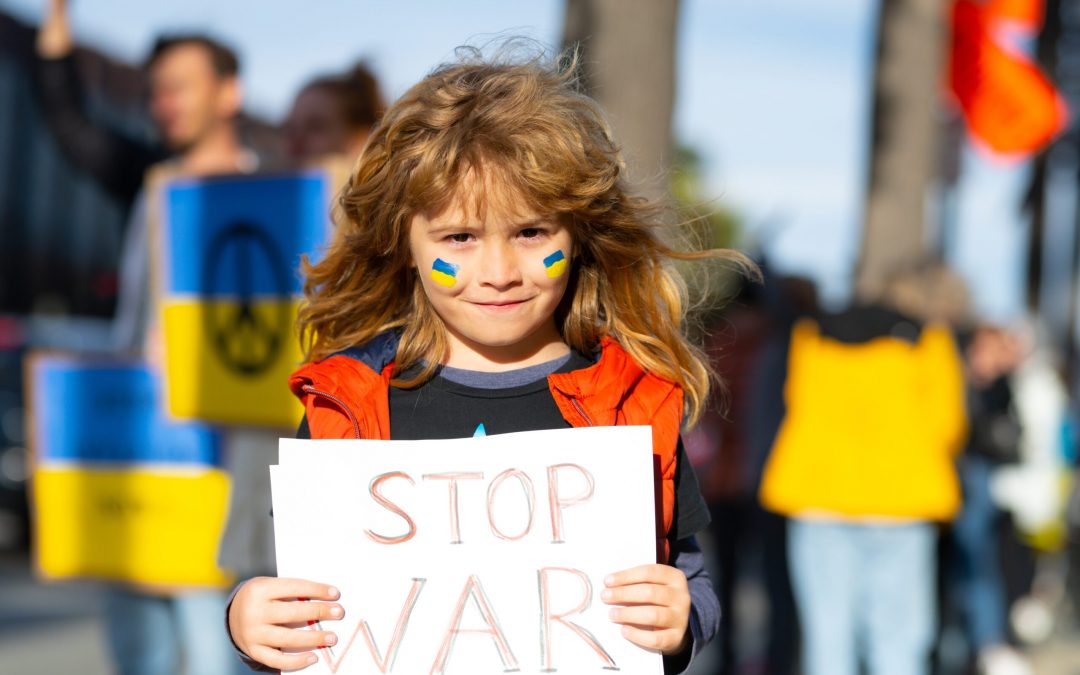 Spiegare la guerra ai bambini, i consigli della psicologa di Villaggio Amico